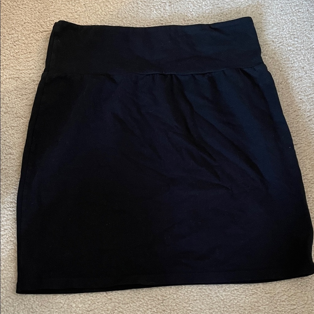 Aritzia Talula Black Mini Skirt
